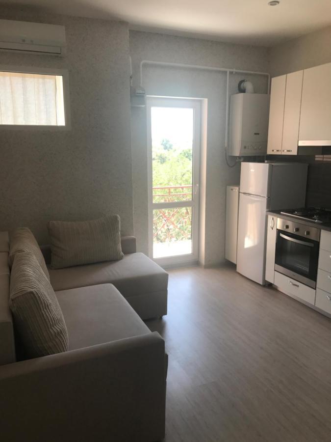 Apartment Zolotoy Bereg 5 Odessa Ngoại thất bức ảnh