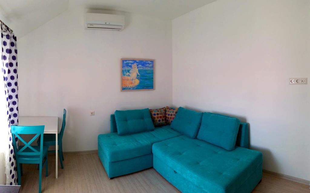 Apartment Zolotoy Bereg 5 Odessa Ngoại thất bức ảnh